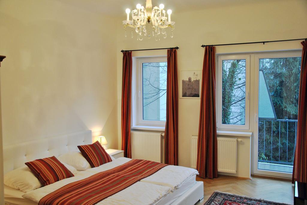 Schoenbrunn Park Apartement ウィーン 部屋 写真