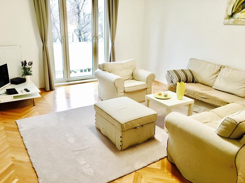 Schoenbrunn Park Apartement ウィーン エクステリア 写真